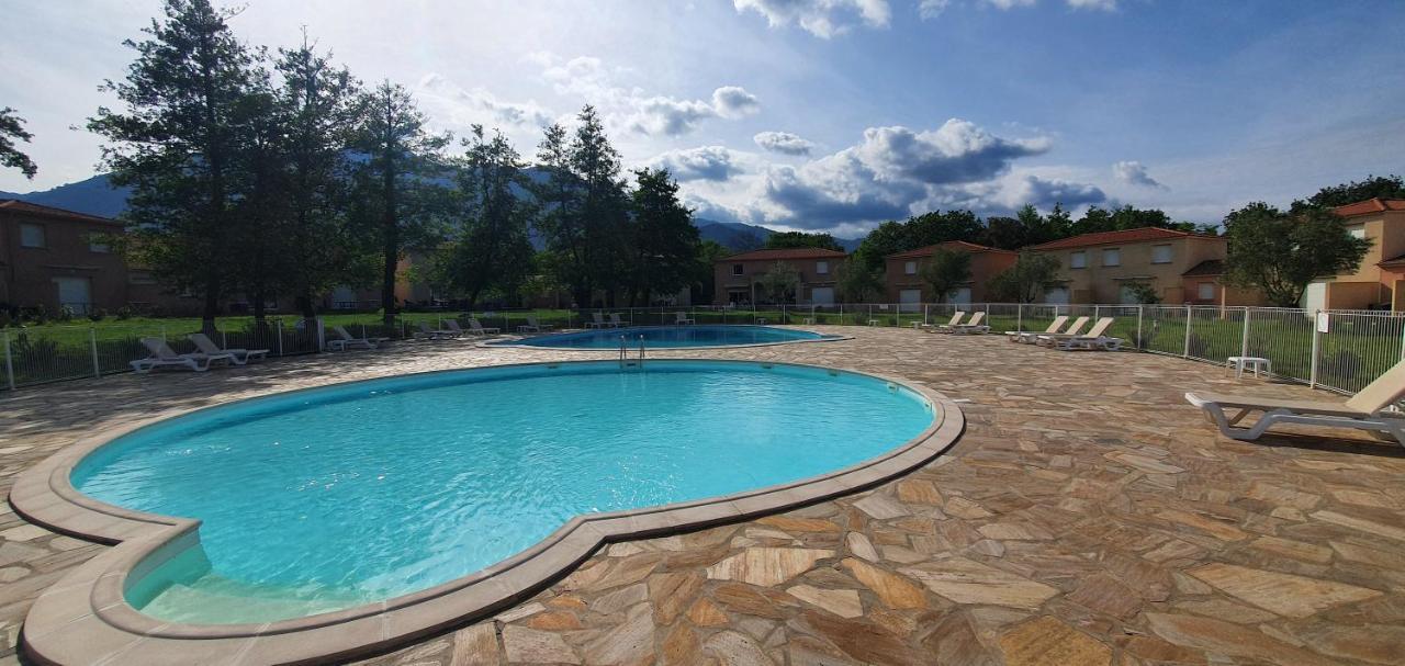 Appartamento Chez Twin&Twin Santa-Maria-Poggio  Esterno foto