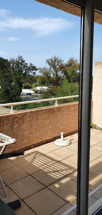 Appartamento Chez Twin&Twin Santa-Maria-Poggio  Esterno foto
