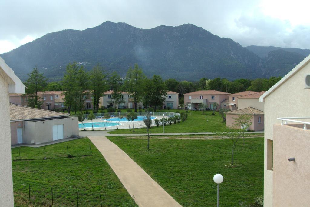 Appartamento Chez Twin&Twin Santa-Maria-Poggio  Esterno foto