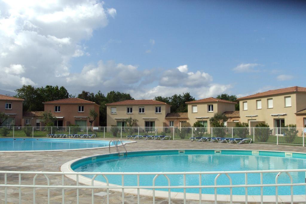 Appartamento Chez Twin&Twin Santa-Maria-Poggio  Esterno foto